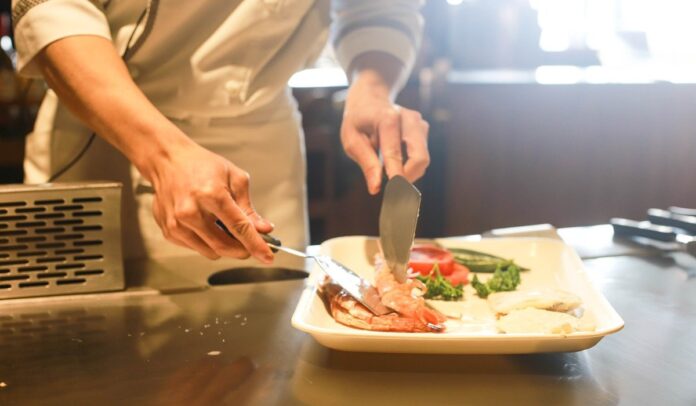 Restaurantes reportan alzas en menús por inflación en Colombia Más restaurantes de Medellín se beneficiarán de esta alianza entre Cluvi y Wompi.