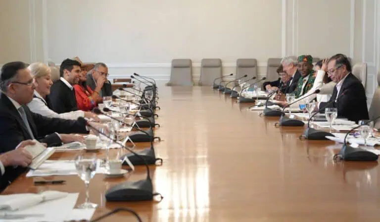 Reunión de Gustavo Petro partidos de coalición de gobierno
