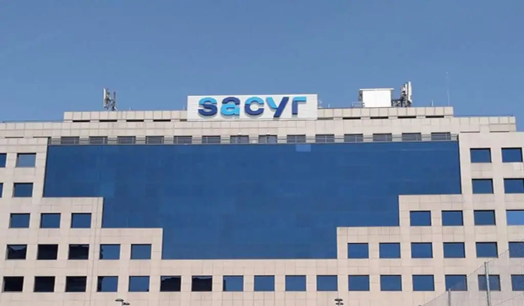 Canal del Dique: nuevo choque con gobierno Petro por solicitud de licencia ambiental Edificio sede de Sacyr