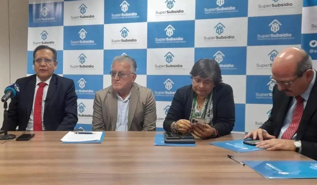 Superintendencias de Colombia revisarán jurídicamente todos los temas que salgan del Gobierno Petro Superintendencias de Colombia revisarán jurídicamente todos los temas que salgan del Gobierno Petro