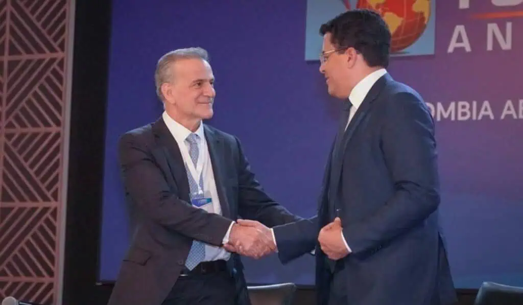 Wingo y República Dominicana firman convenio de promoción turística Arrolíneas