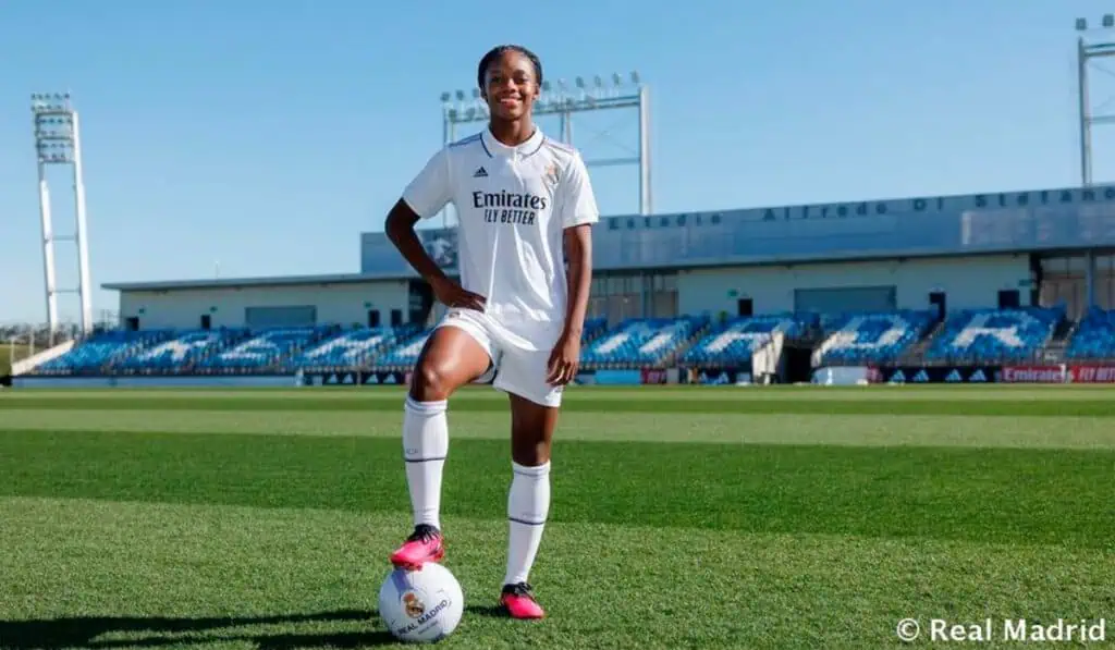 Linda Caicedo fue presentada en el Real Madrid, conozca cuánto pagó el club por su fichaje Linda Caicedo es un caso de éxito del fútbol femenino