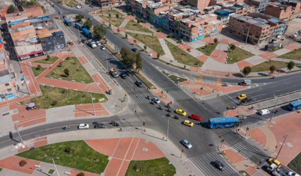 LA Avenida Guayacanes tiene 13 km y atraviesa las localidades de Bosa y Kennedy. Foto: IDU