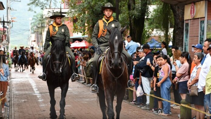 Desfile-Villeta-foto-Alcaldia (2) Desfile Villeta