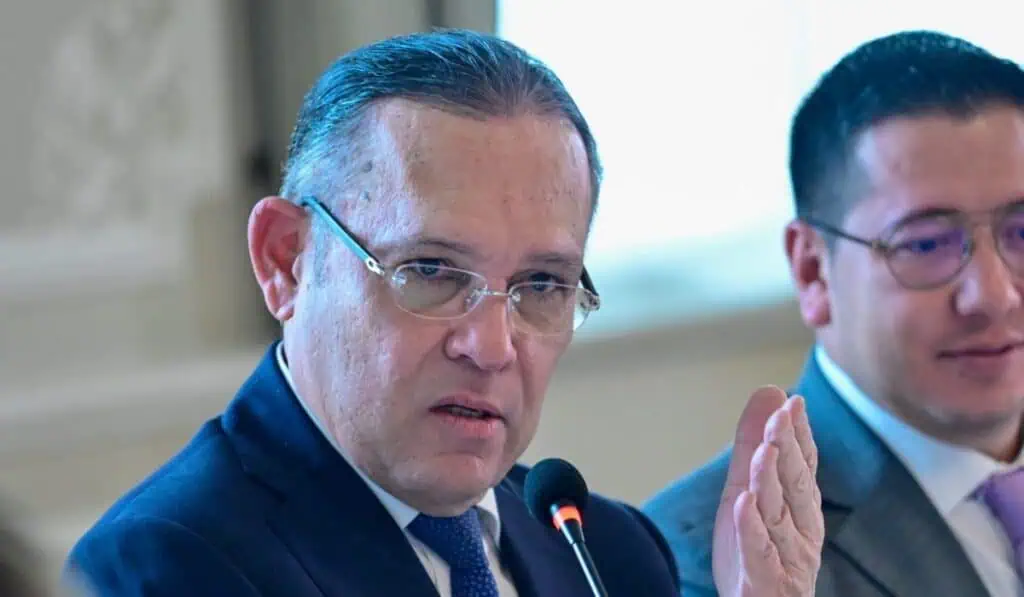 Este será el nuevo presidente del Senado de Colombia; la Cámara aún busca líder Efraín Cepeda