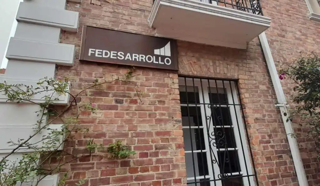 Conozca la propuesta de reforma a la salud de Fedesarrollo Conozca la propuesta de reforma a la salud de Fedesarrollo.