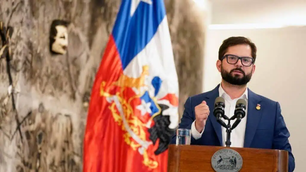 Inflación y proceso constituyente pasan factura a Gabriel Boric en su primer año de gobierno Gabriel Boric