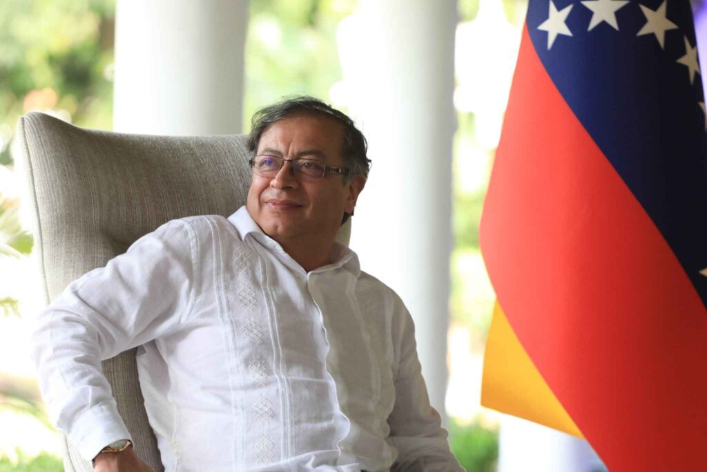 Gustavo Petro y Nicolás Maduro hablaron de relaciones bilaterales 