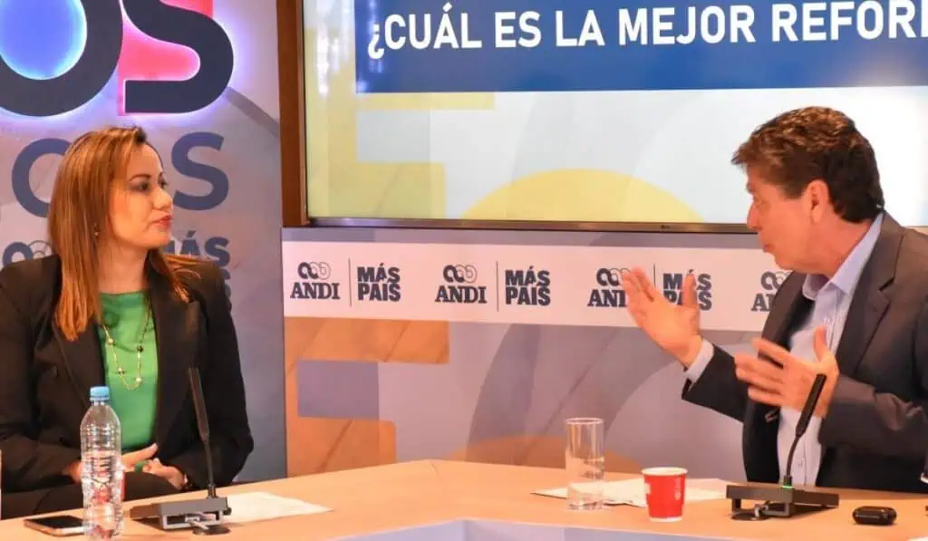 Esta es la causa por la que el gobierno Petro podría retirar proyecto de reforma a la salud Reforma a la salud en Colombia podría ser retirada