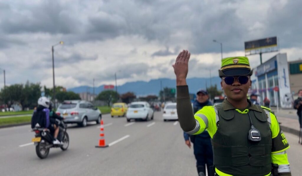 Vehículos en Colombia que no lleven este elemento en carreteras pueden recibir fuerte multa en Semana Santa