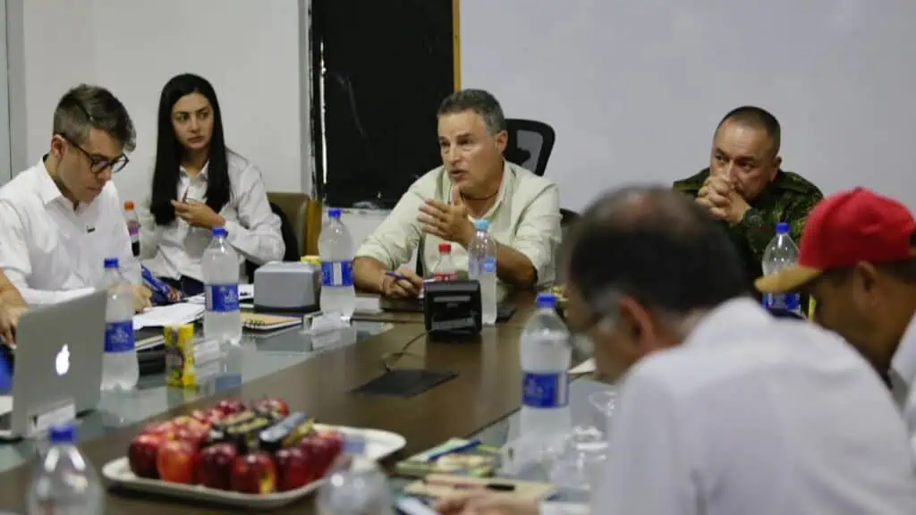 “Los mineros tienen que desligarse de grupos ilegales”: Aníbal Gaviria sobre paro minero en Antioquia Paro minero en Antioquia - Aníbal Gaviria