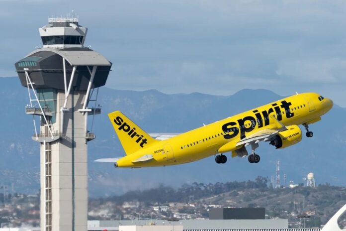 Presentan demanda antimonopolio a la compra de Spirit Airlines por parte de JetBlue