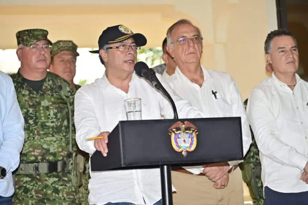 Gobierno Nacional convoca censo de maquinaria para formalizar la pequeña minería en el Bajo Cauca Presidente Gustavo Petro en Caucasia, Antioquia