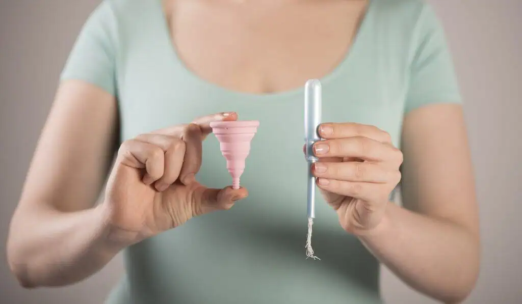 En Colombia se justificaría ausencia a trabajar por dolores de menstruación Reforma laboral en Colombia incapacidad laboral por menstruación