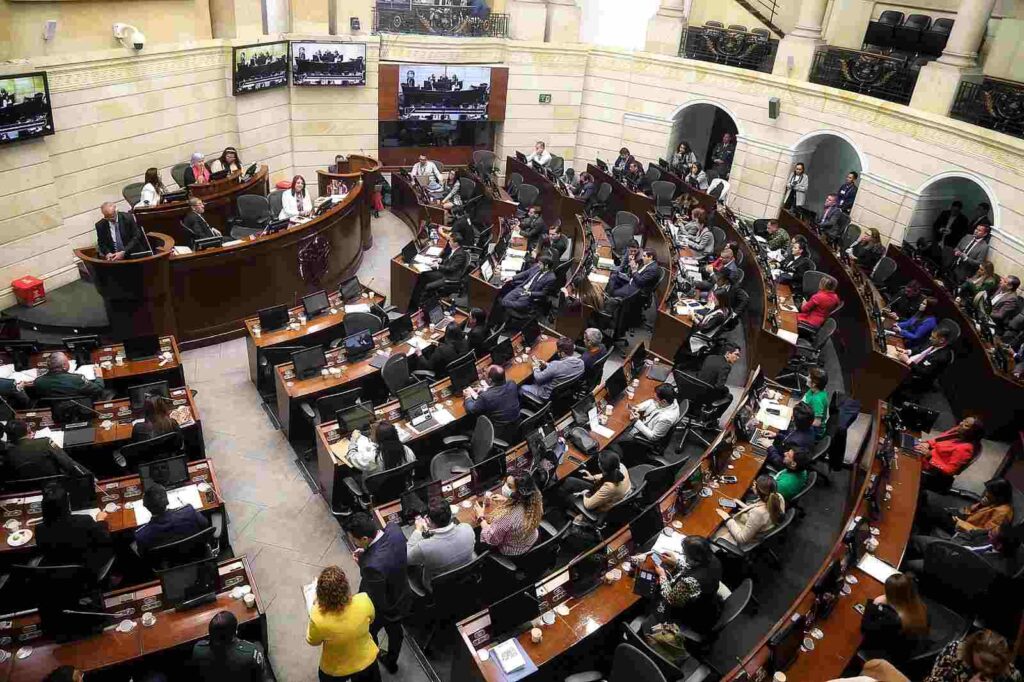 La reforma pensional en Colombia debe hacer su trámite por el Congreso de la República