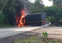 Vehiculos incinerados en el Bajo Cauca