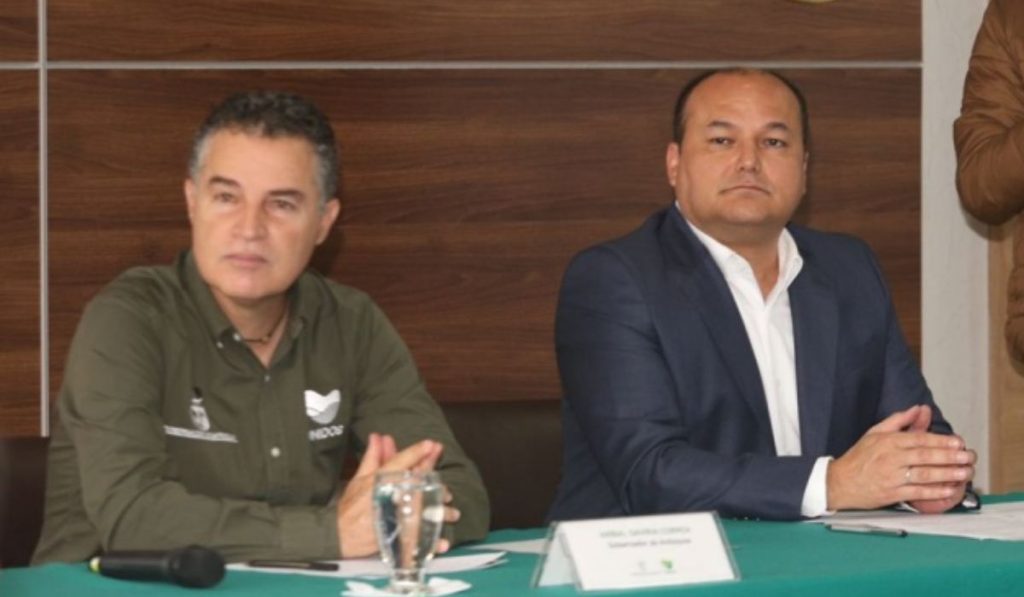 Aníbal Gaviria y Mauricio Ossa en la presentación de la segunda fase del túnel de Oriente