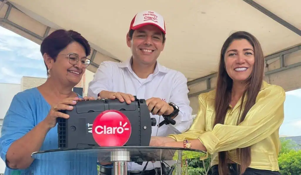 Claro invierte $12.000 millones para conectar con fibra óptica a municipios de Colombia Claro