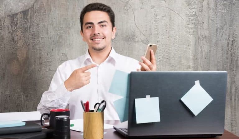 Postúlese a los empleos que ofrecen las cajas de compensación familiar en Colombia.