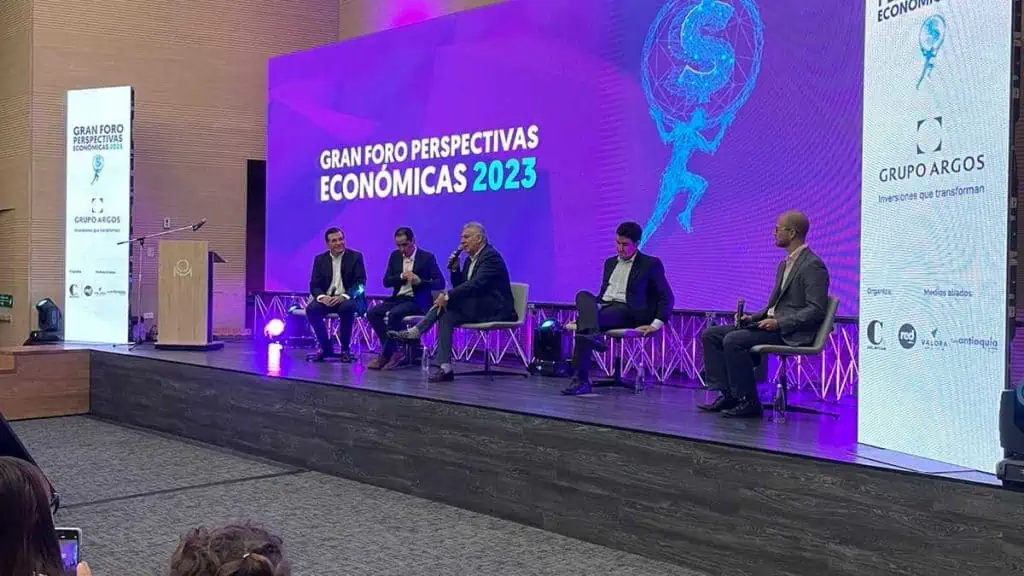 Críticas a la reforma y un mensaje de Cecilia López, entre lo que dejó el Foro Perspectivas Económicas 2023 Foro Perspectivas Colombia 2023 bloque 2