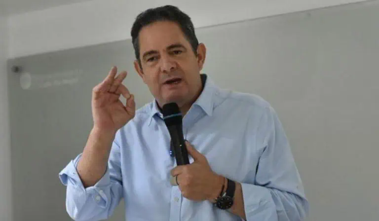 Exvicepresidente Germán Vargas Lleras en un evento de Cambio Radical