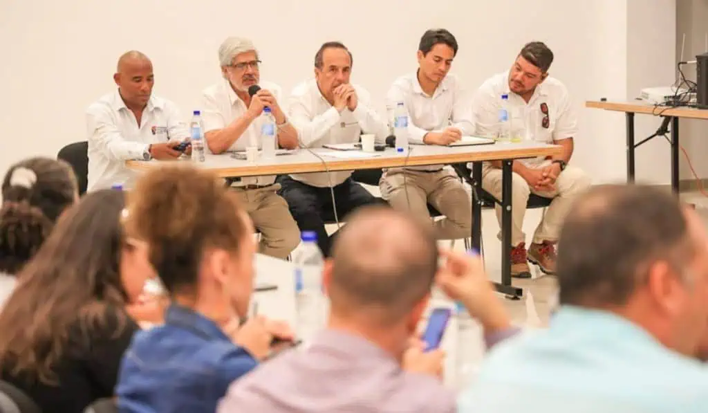¿Al fin se reducirá el IVA a tiquetes aéreos en Colombia? Gobierno Petro anuncia control de precios sobre tiquetes aéreos