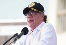 Presidente Gustavo Petro habla en un evento público