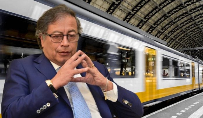 Presidente Gustavo Petro y trenes o ferrocarriles