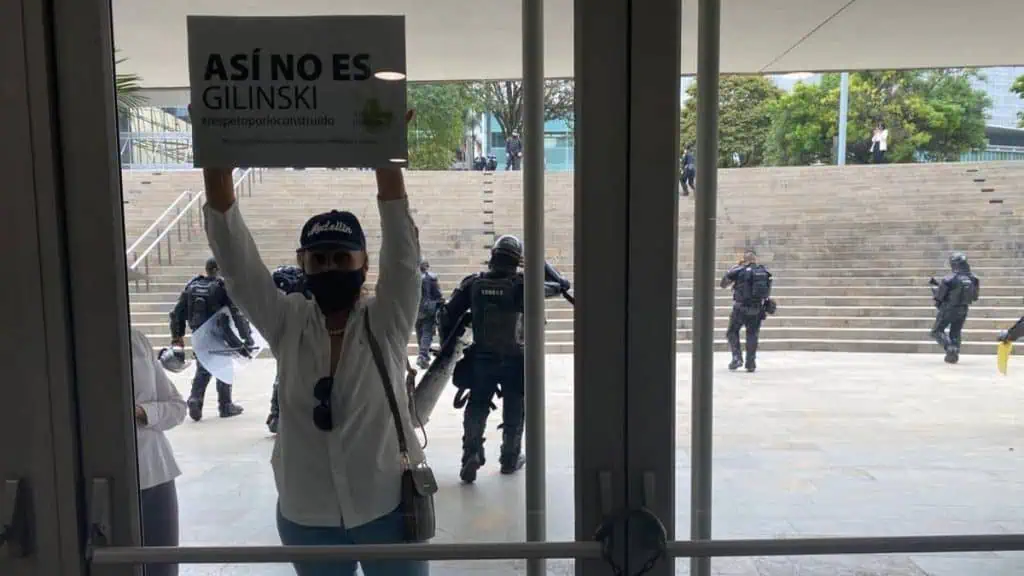 El paso a paso de la 'súper asamblea' de Sura que frenó a Gilinski por el control del GEA ESMAD - súper asamblea de Sura