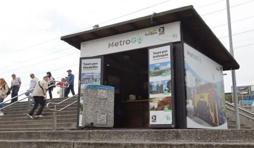 Metro de Medellín y Turibus se unen y lanzan nuevos planes en la ciudad: ¿de qué tratan? Metro de Medellín y Turibus