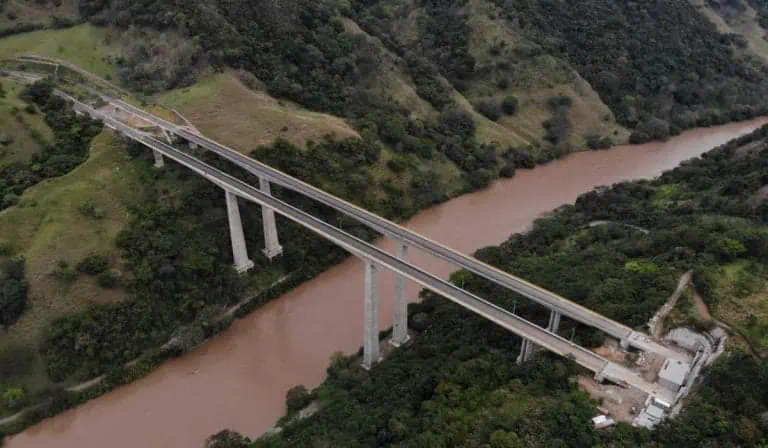 Autopista Pacífico 2 en Antioquia, Colombia
