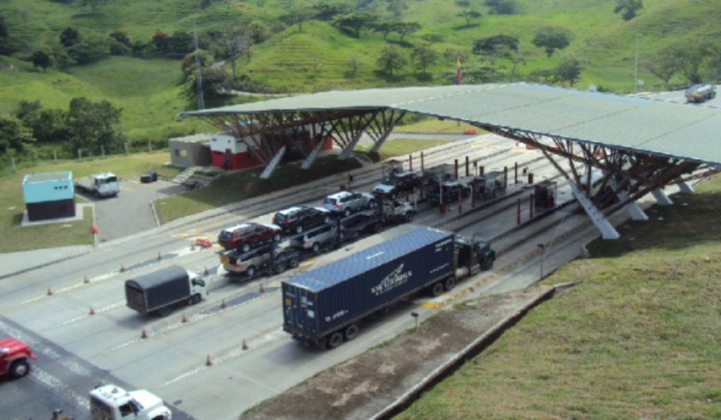 Peaje Corozal en Autopistas del Café