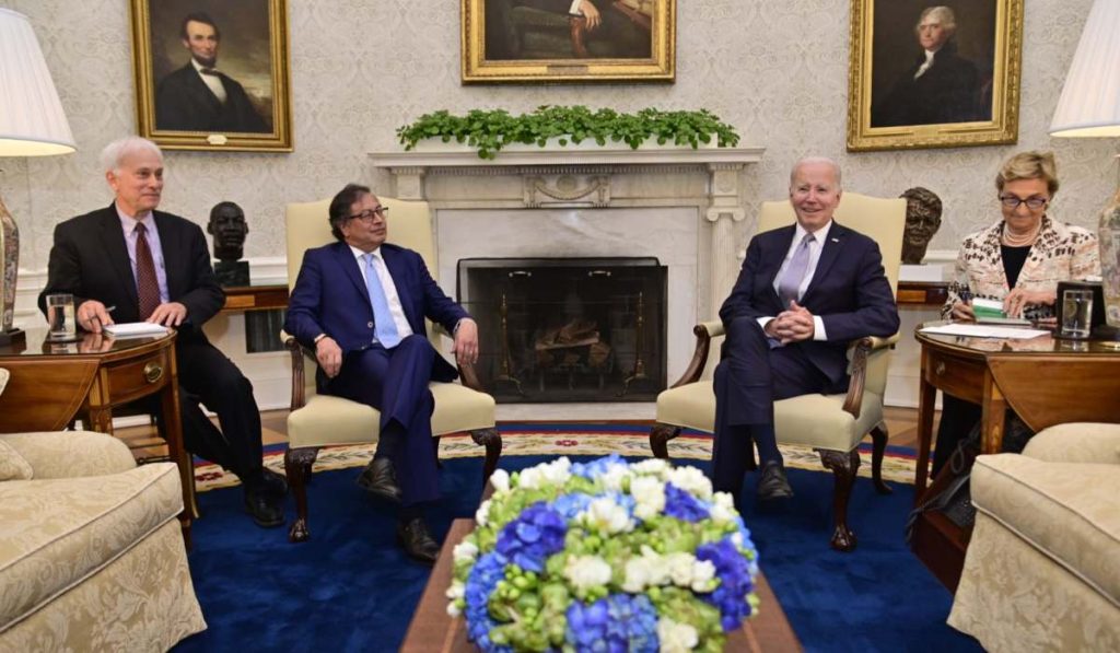 Petro le pidió a Biden desescalar sanciones a Venezuela; EE. UU. aportará a fondo por Amazonía
