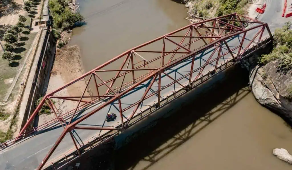 Vía Bogotá – Girardot: estas son las megaobras que quedarán listas en 2023 Puente Melgar - Tolemaida en vía Bogotá Girardot