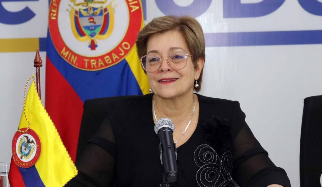 Ministra de Trabajo, Gloria Inés Ramírez, hablando de la reforma laboral en Colombia
