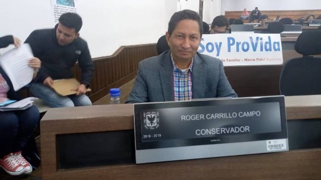 Renuncias protocolarias solicitadas por Petro