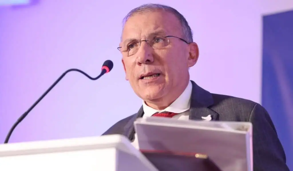 Roy Barreras dice que elecciones regionales de 2023 no pueden ser un “plebiscito anti-Petro” Roy Barrera habló de la visa para viajar a Reino Unido