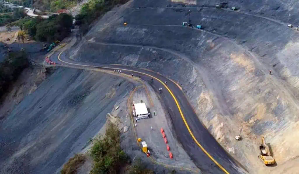 Las tres megavías que el gobierno Petro contrataría en 2023 Tramo de la vía Sogamoso Aguazul
