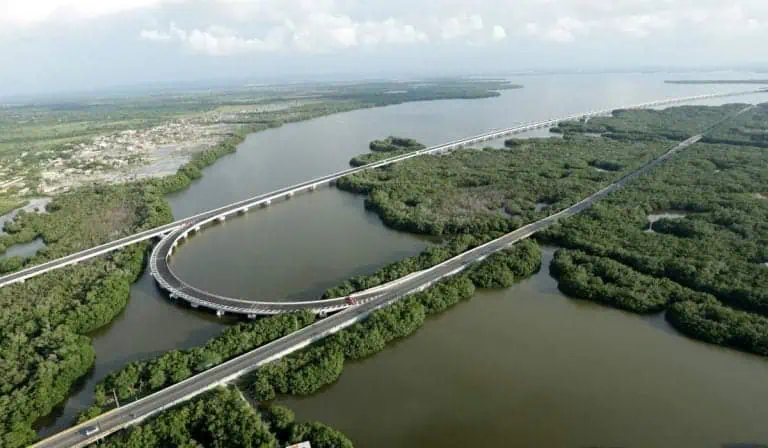 Entrevista | CCI Norte ve grandes oportunidades de inversión para megaproyectos en el Caribe colombiano Viaducto Ciénaga de la Virgen en la vía Cartagena Barranquilla