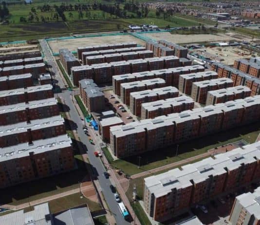 Panorámica muestra viviendas VIS en Colombia
