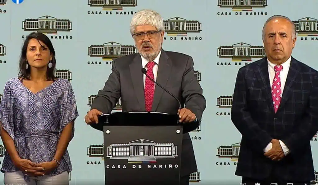 Gobierno Petro: sí hubo aumento de vuelos en Semana Santa y anuncia medidas para San Andrés El Gobierno de Colombia antició medidas para atender a San Andrés tras la crisis aérea y dio balance de Semana Santa de 2023.
