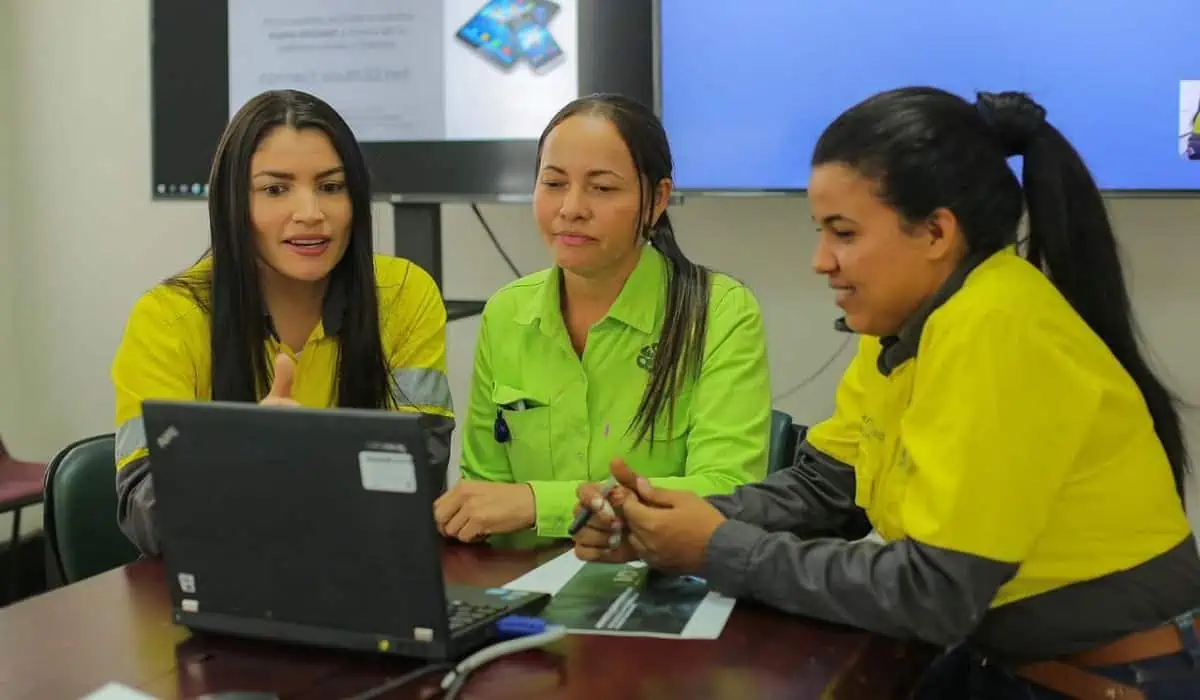 #ValoraSostenible | Empresas en Colombia que trabajan en pro del medio ambiente Cerro Matoso, mujeres mineras