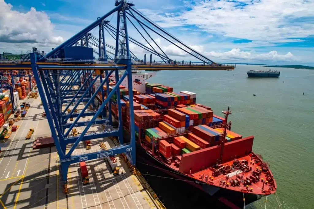 Nuevo director de la DIAN revela planes para la entidad; habla de recaudo, evasión y paraísos fiscales Colombia entra al ‘Top’ 5 de los puertos más eficientes del mundo
