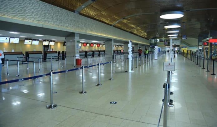 Terminal del aeropuerto Rafael Núñez de Cartagena