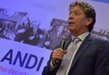 Bruce Mac Master: “la reforma laboral destruirá cientos de miles de empleos”