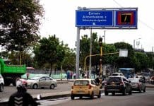 Intersección de TransMilenio en la Calle 80 de Bogotá