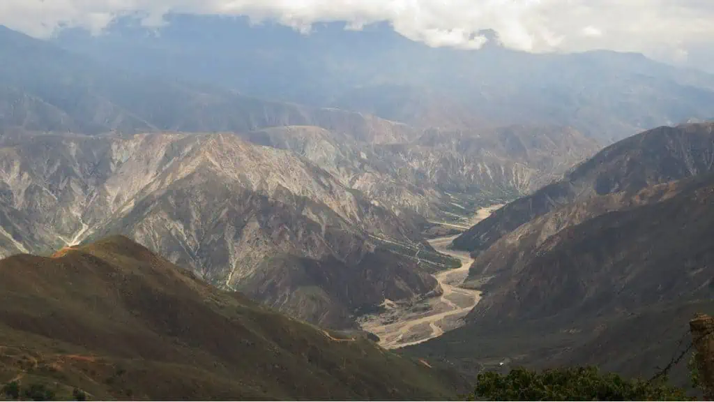 Nido sísmico de Bucaramanga, la ‘casa’ del 60 % de los temblores en Colombia Cañón del Chicamocha