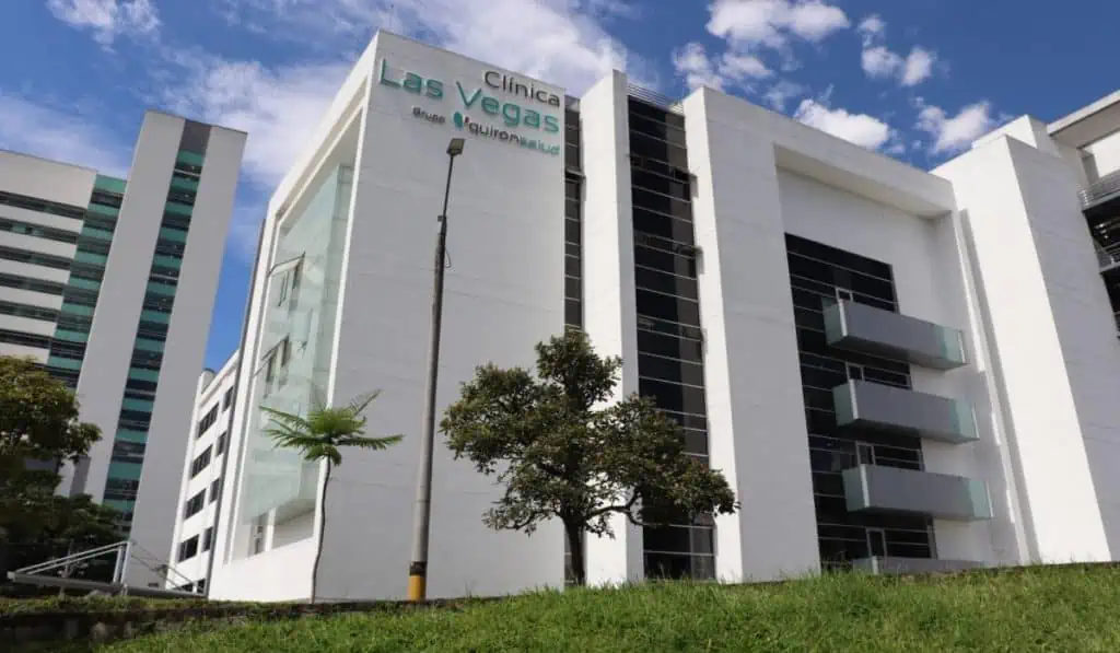 Dueño del Grupo Quirónsalud venderá grandes clínicas en Colombia y Perú Clínica Las Vegas
