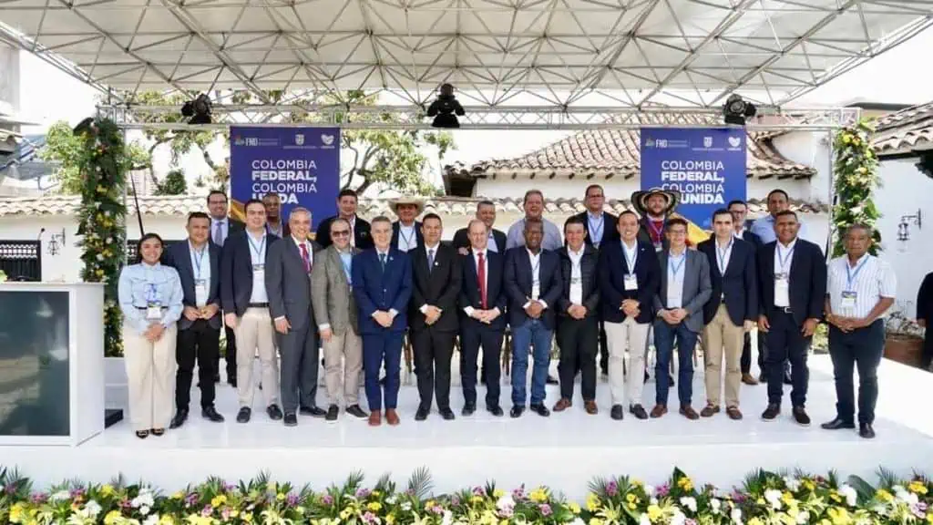 Colombia federal, ¿qué tan posible es la propuesta de los gobernadores? Colombia Federal (principal)