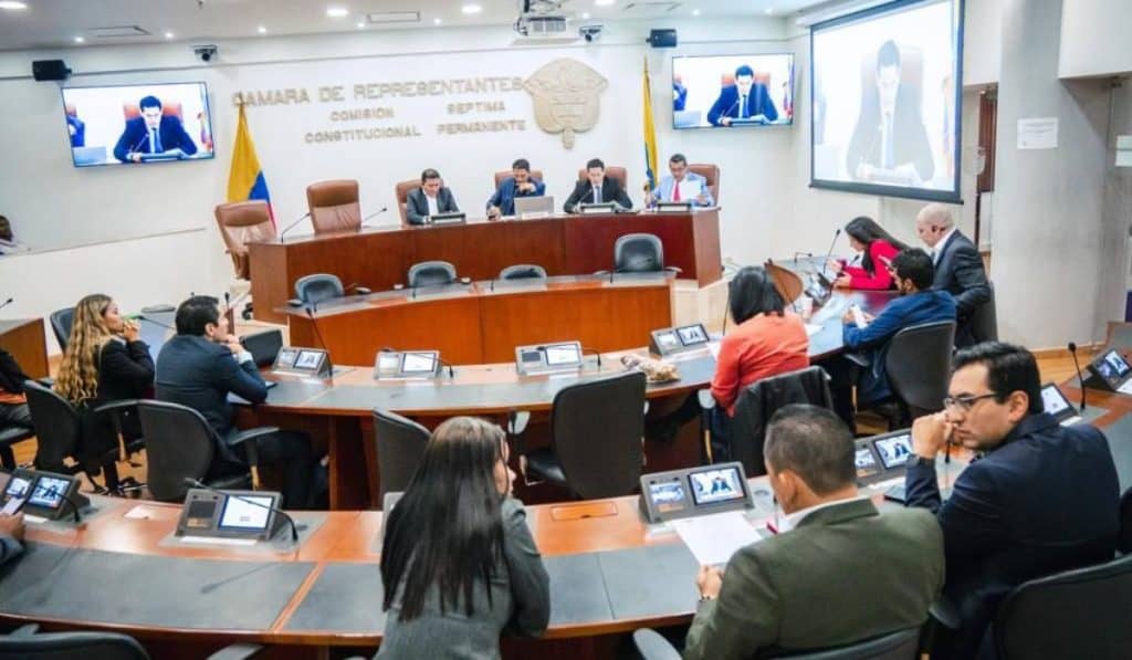 La Comisión Séptima de la Cámara de Representantes logró aprobar en primer debate la reforma a la salud, pero no ha logrado avanzar con la laboral. Foto: @agmethescaf